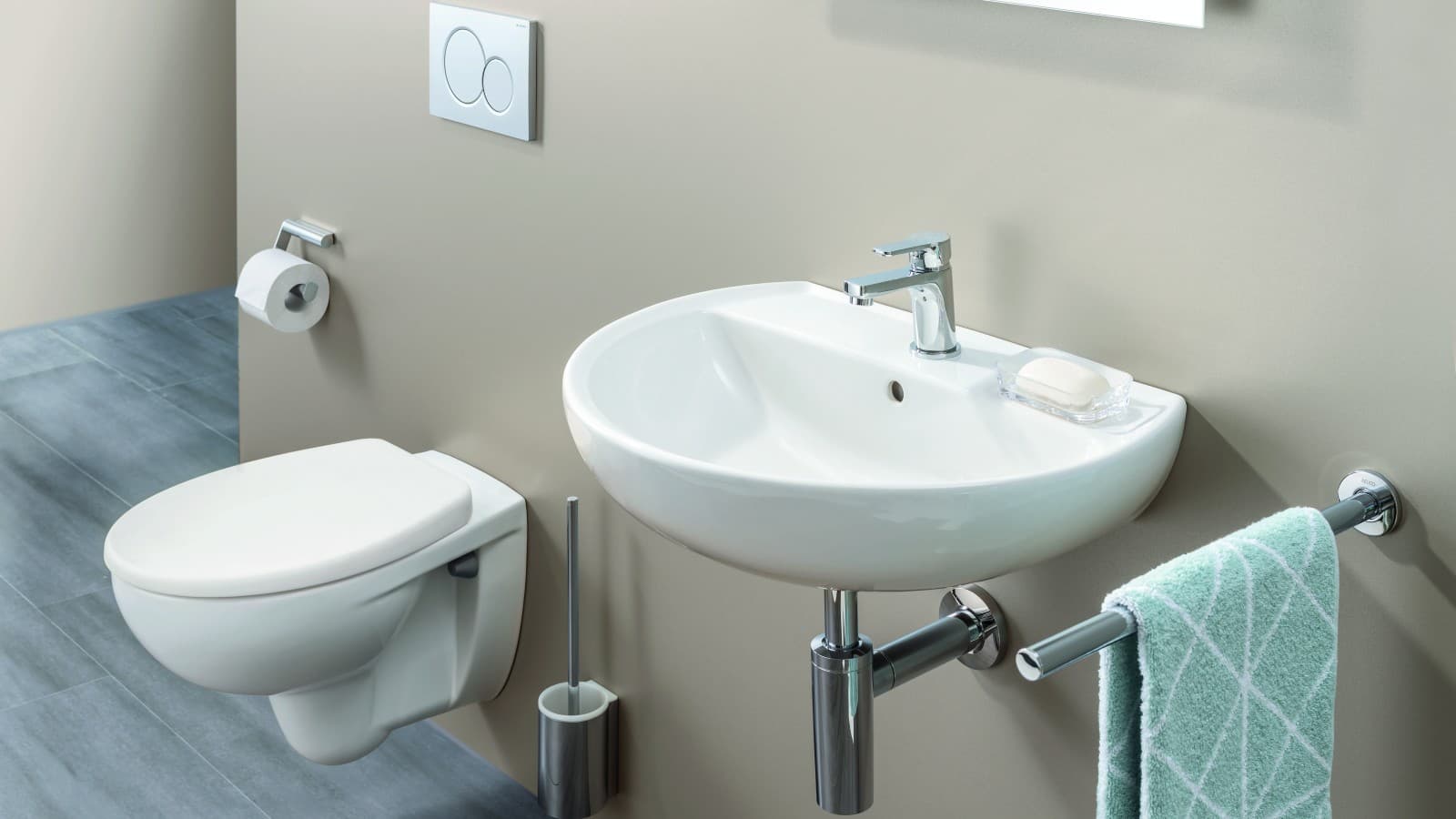 Twyford Alcona washbasin and wall-hung WC Twyford Alcona washbasin and wall-hung WC